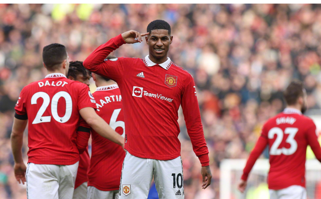 和俱乐部的 和俱乐部的